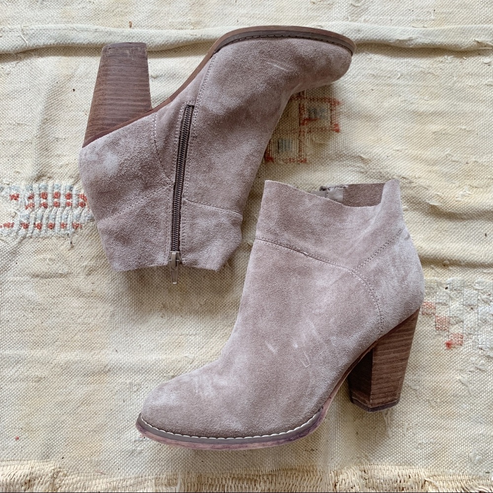 Sole Society Taupe Ankle Boots 8